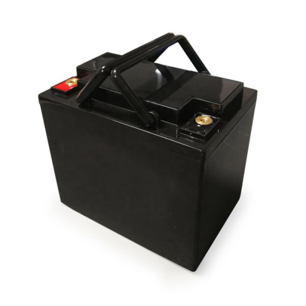 Multifunctional Deep Cycle LiFePO4 Battery Rechargeable Rainproof