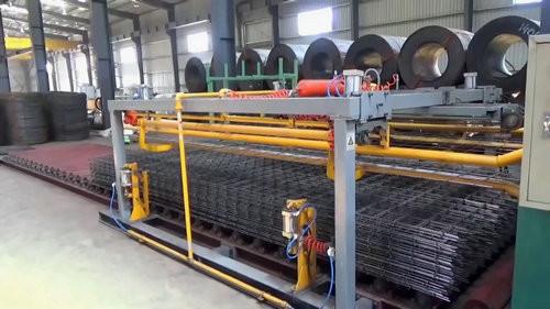 Adjustable 12mm Wire Mesh Welding Machine For Concrete Reinforcing Bar