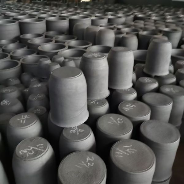 Customized Bottom Diameter High Pure Clay Graphite Crucible for Small Casting Alchemy
