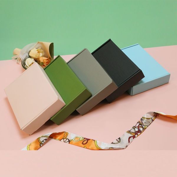 Custom 3 Layer Folding Gift Box Matt Lamination Paper Packaging Box With Logo