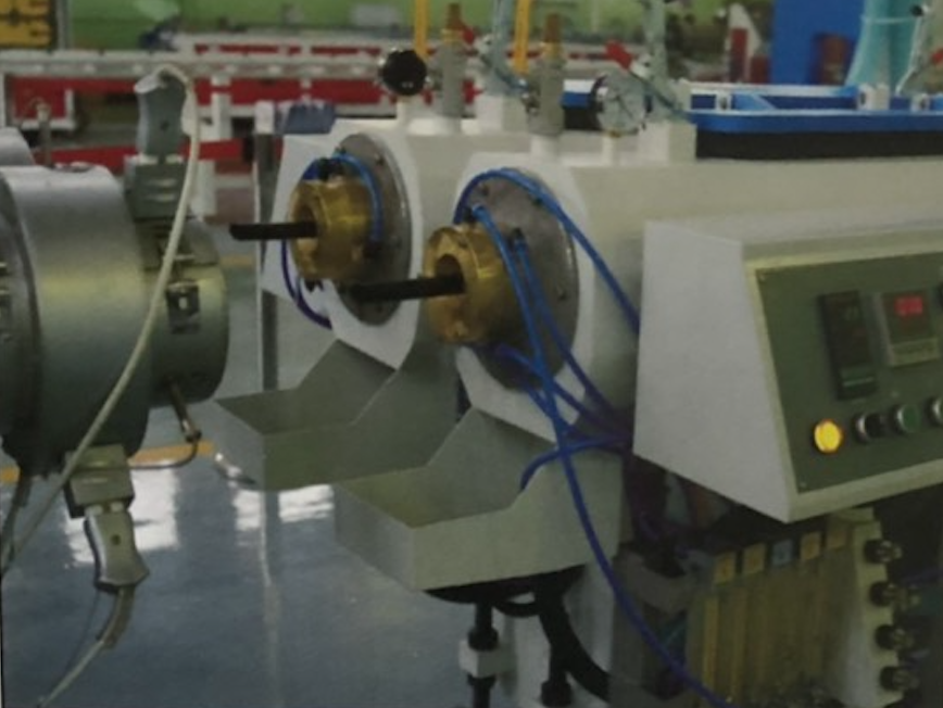 Small Caliber Plastic Pipe Production Line High Speed Special Screw Barrel Structure