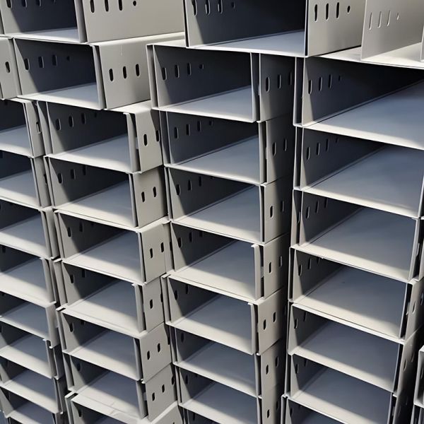 Customized Height Suspended Cable Tray For Ventilation And Air Circulation In Rectangular Shape