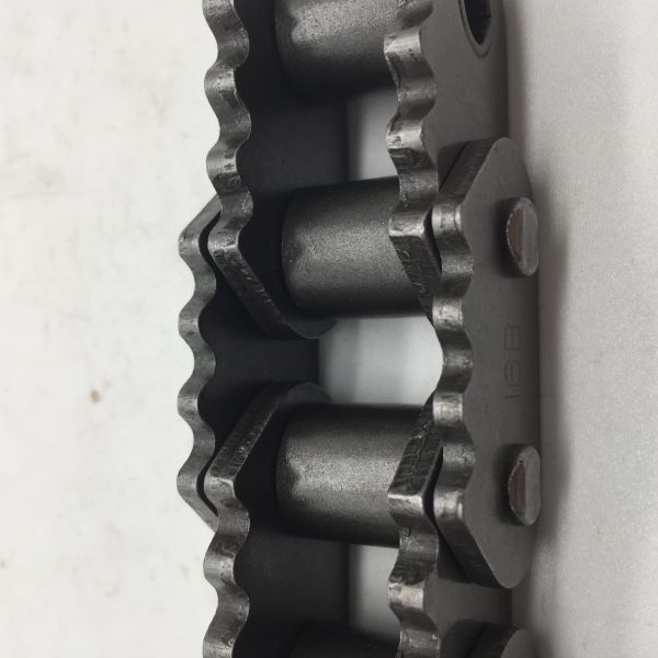 Industrial Simplex Roller Chain High Precision With Strong Processing Capacity