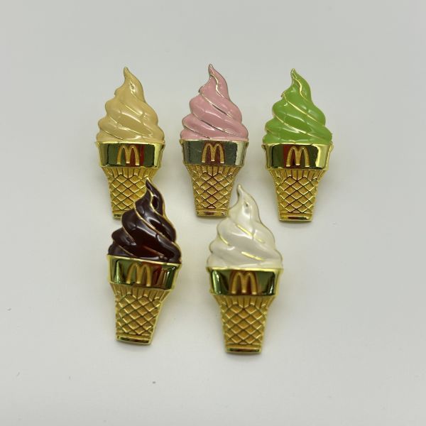 Cute Ice Green Enamel Pin, Zinc Alloy Soft Enamel Smart Lapel Pin