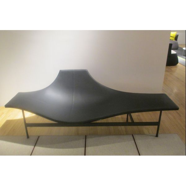 Terminal one lounge chair
