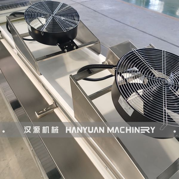 Automatic Peanut Candy Cutting Making Machine For Industrial Production