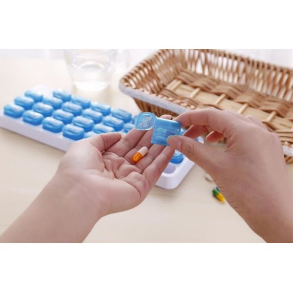 7 Day Weekly Medicine Pill Organizer Am Pm Pill Box And Tablet Splitter Single