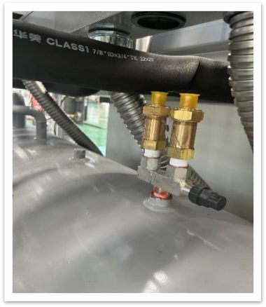 Refrigeration Machinary Compressor: Bitzer 2*HSN125