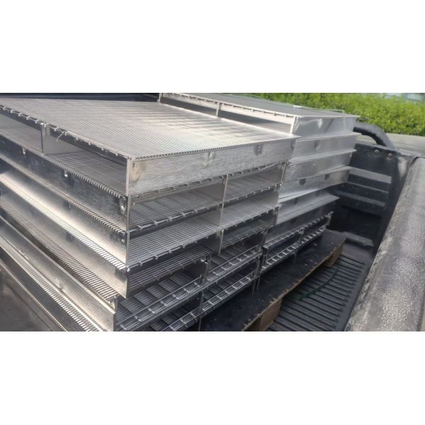wedge screen plate