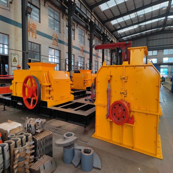 Hammer Crusher Mill PC800 Clay Brick Making Machines Brick Crusher