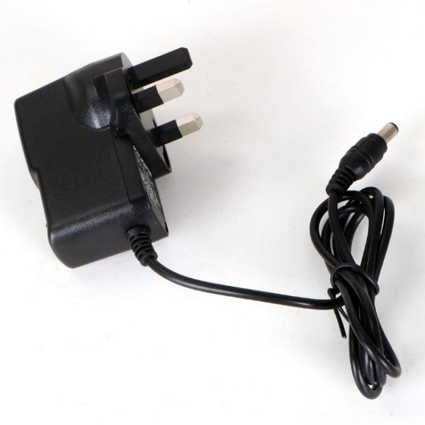 Compact and Durable DC Output Type 7V 1A Power Adapter for Long-term Performance