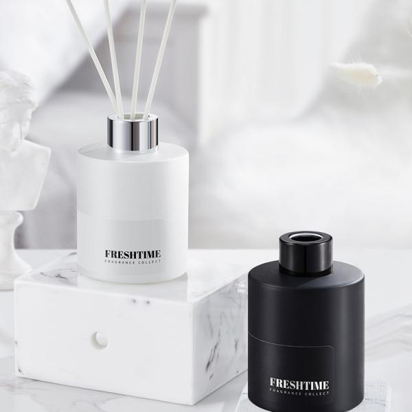 Elegant Round Reed Diffuser Bottle Shiny Black And White 150ml Empty Perfume Diffuser Bottle