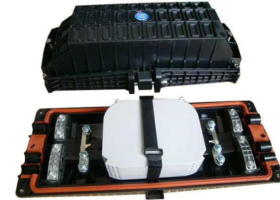 3 In - 3 Out PP Fiber Optic Splice Closure Underground Wall Mounting Horizontal