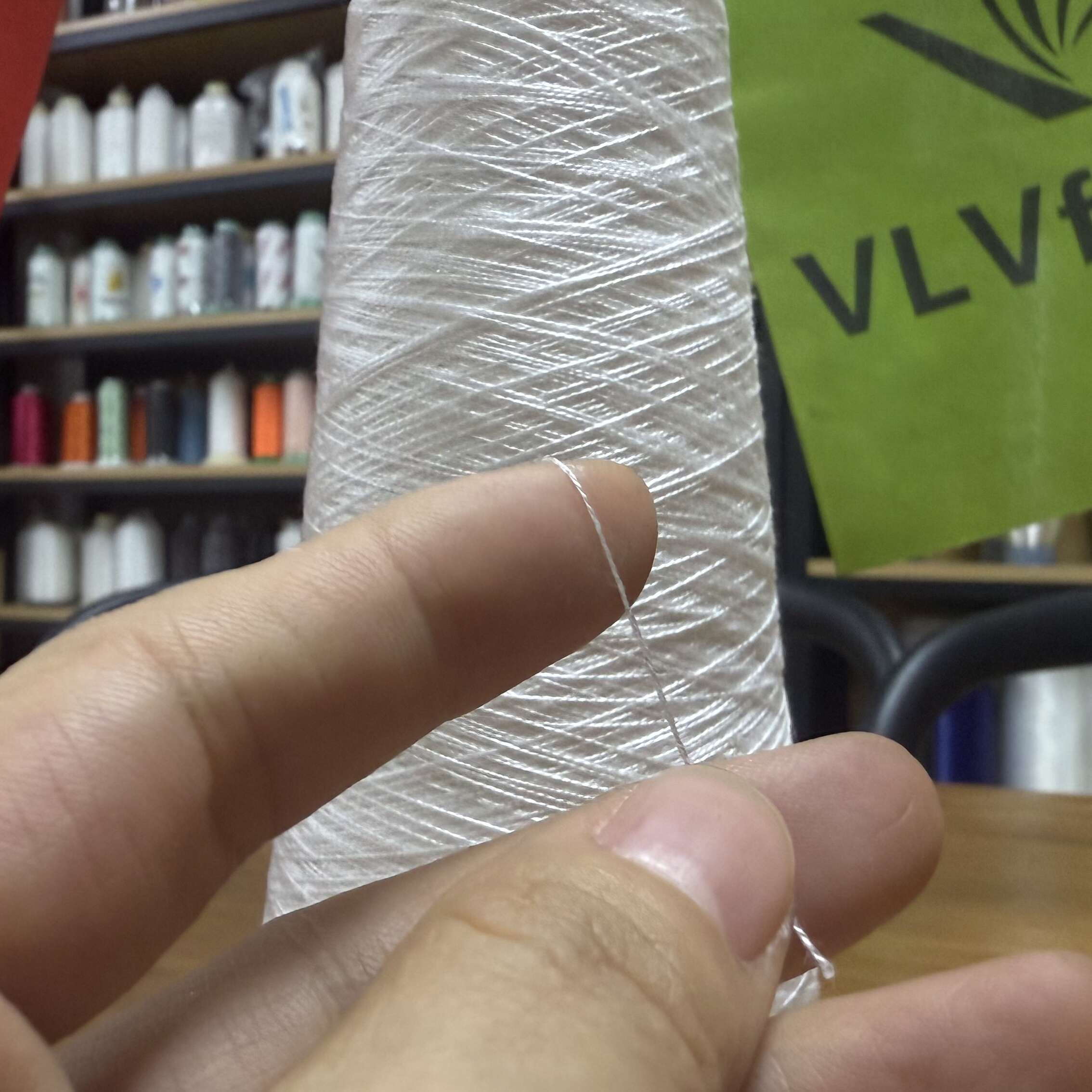 High Temperature Resistant Low Shrinkage Multi Colors Water Soluble Thread PVA Soluble Thread for Garment and Embroidery