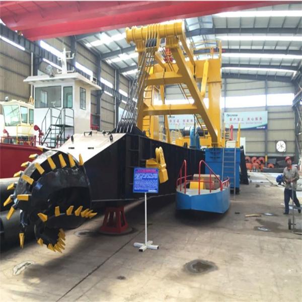 Gold Diamond Sand Stone Mining Cutter Suction Dredger