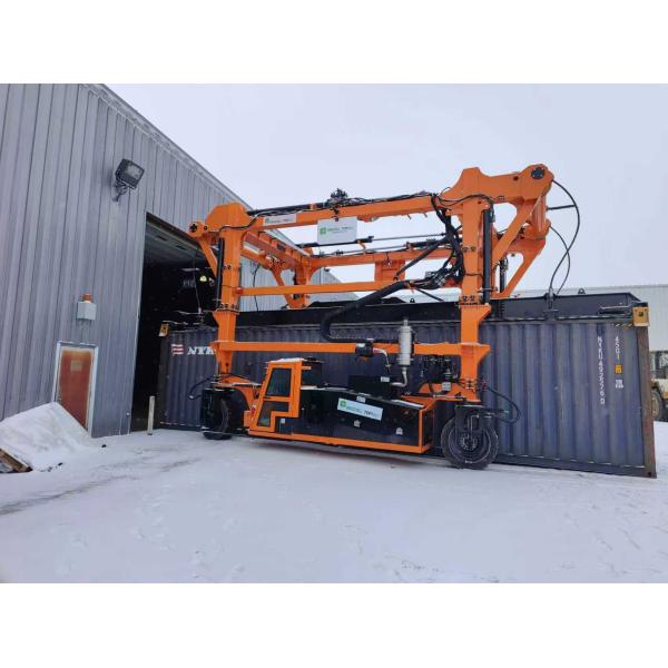 Straddle Carrier 35t