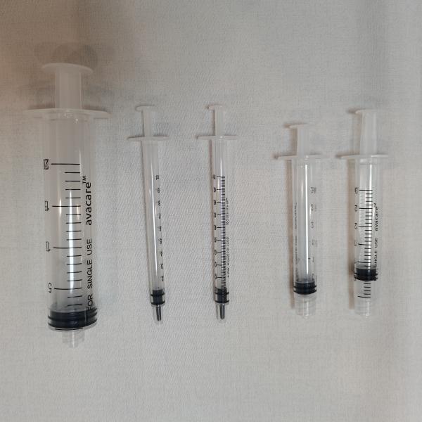 Disposable Injection Syringes