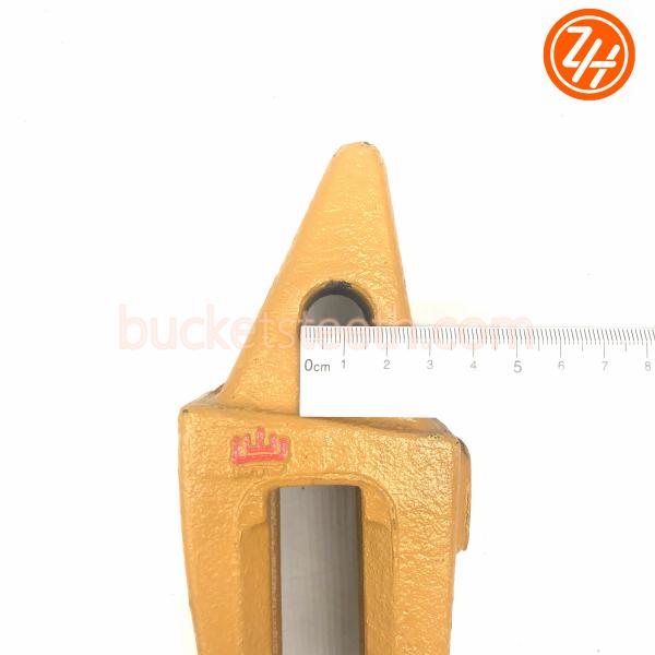 201-70-24130 Excavator Bucket Teeth Adapter