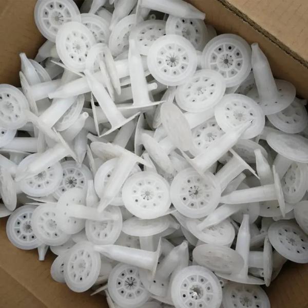 Corrosion Resistant Plastic Wall Insulation Fasteners For Rigid Insulation