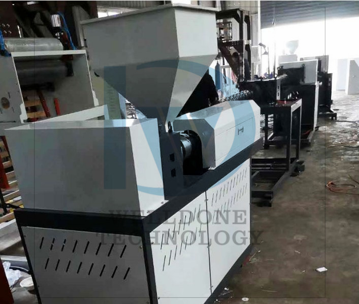 melt blown fabric making machine / melt blown nonwoven fabric making machine / melt-blown fabric machine