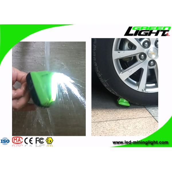 Anti Explosive LED Mining Light 25000lux Wireless OLED Screen 6.8Ah Battery Capacity