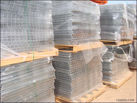 Stackable Pallet Rack Wire Decking Foldable Warehouse Storage Fit For Wheel