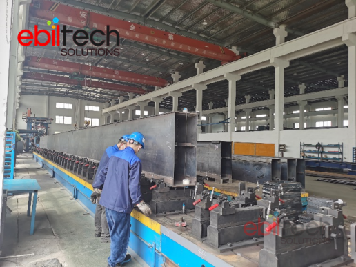 Warehouse Smart Automatic Rack System with Stacker Crane Cargo Lifter