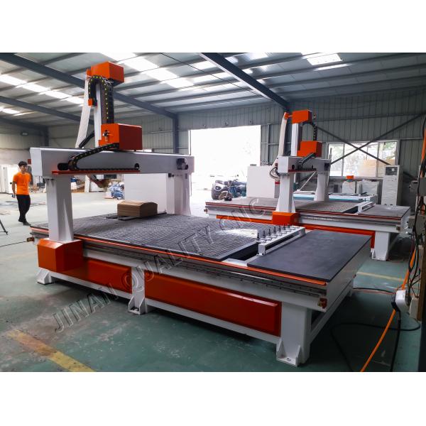 4 Axis 3d Wood Sculpture CNC Wood Router Machine 1530 with Automatic Tool Changer