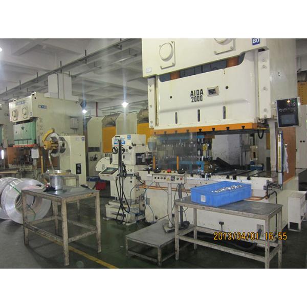 Clip Type Automatic Press Feeding Equipment High Punching Precision Smooth Feeding