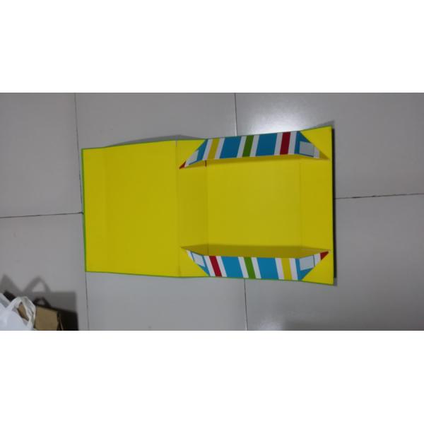 ODM Magnetic Gift Foldable Cardboard Boxes 4C Packaging 500pcs