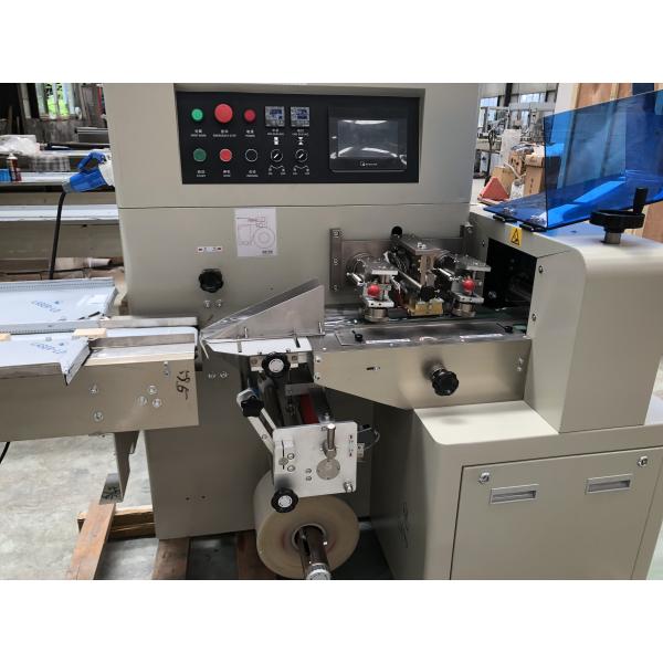 PLC Control Pillow Bag Packaging Machine With Double Frequency Inverter