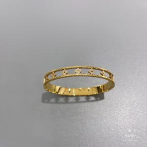 China Lady Stainless Steel Bangle Gold Hollowed Kaleidoscope Inlaid With Diamond Bracelet on sale