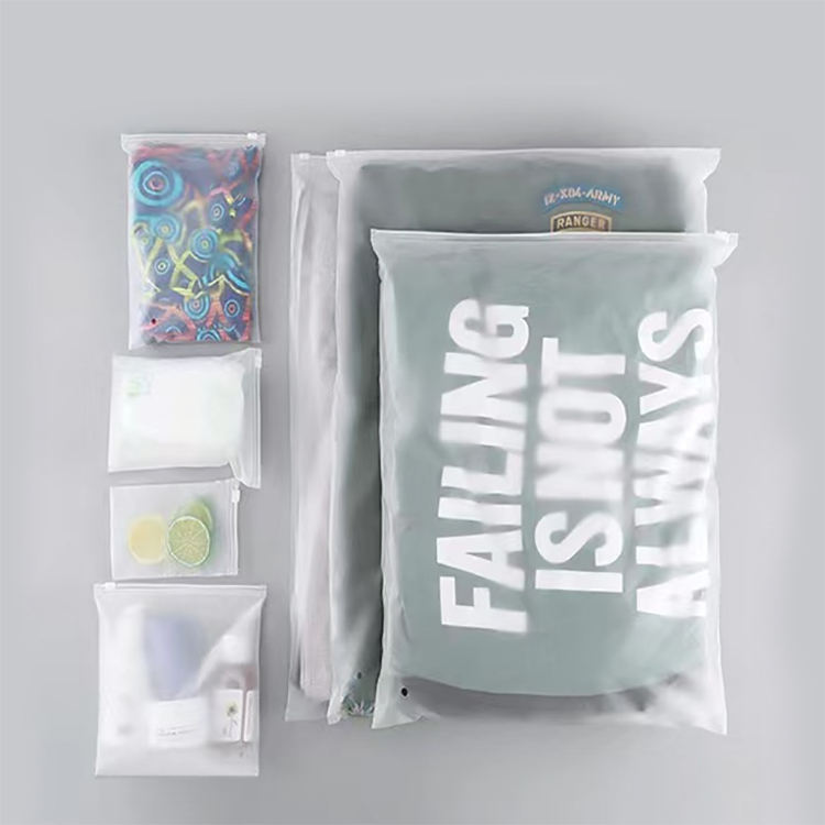 Reusable Plastics Packaging for Clothes Shirts Socks Storage with Customizable CPE Bag