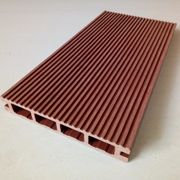 Extruded 150*25mm ISO14001 WPC Hollow Decking