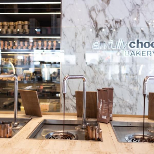 Multifunctional Small Automatic Chocolate Machine for Portable Chocolate Production