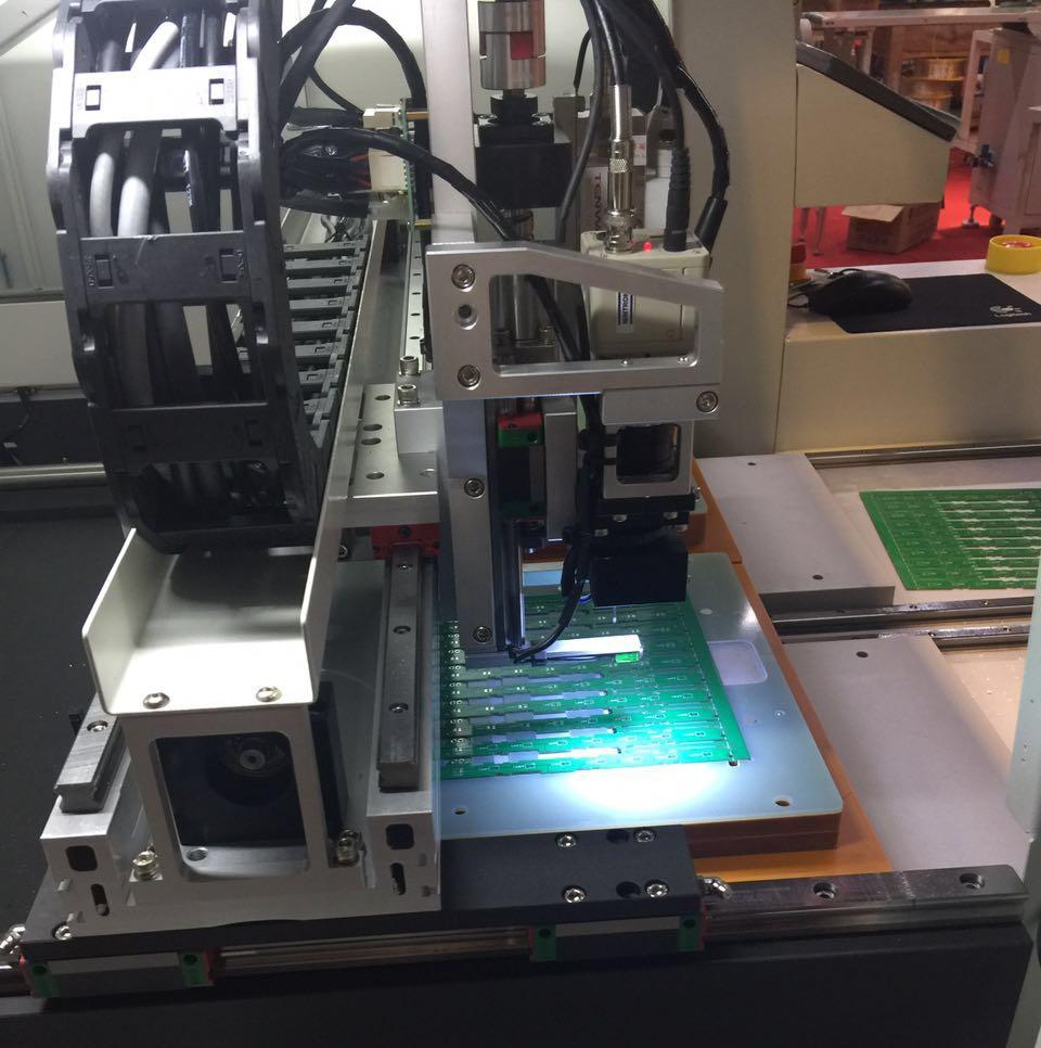 YSVC-650 High Efficiency Offline PCB Router Machine Suitable for SMT Assembly Line