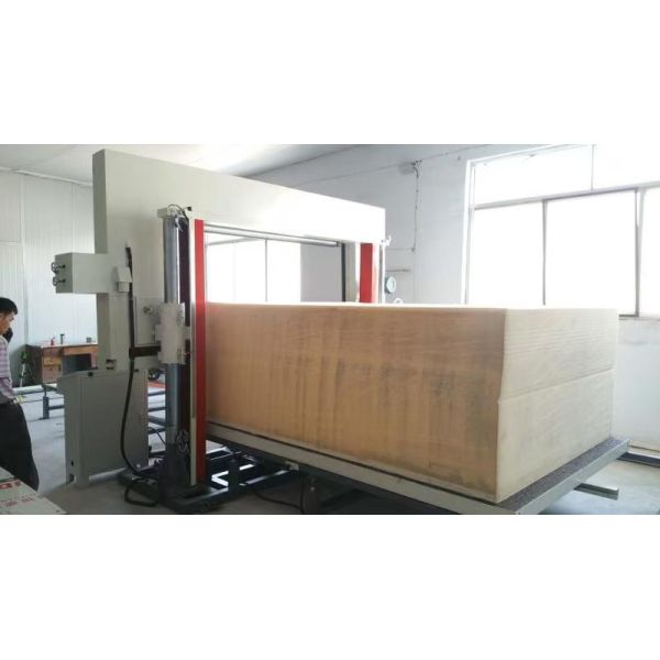 0-30m/Min Horizontal Industrial Foam Cutting Machine 2150mm Width