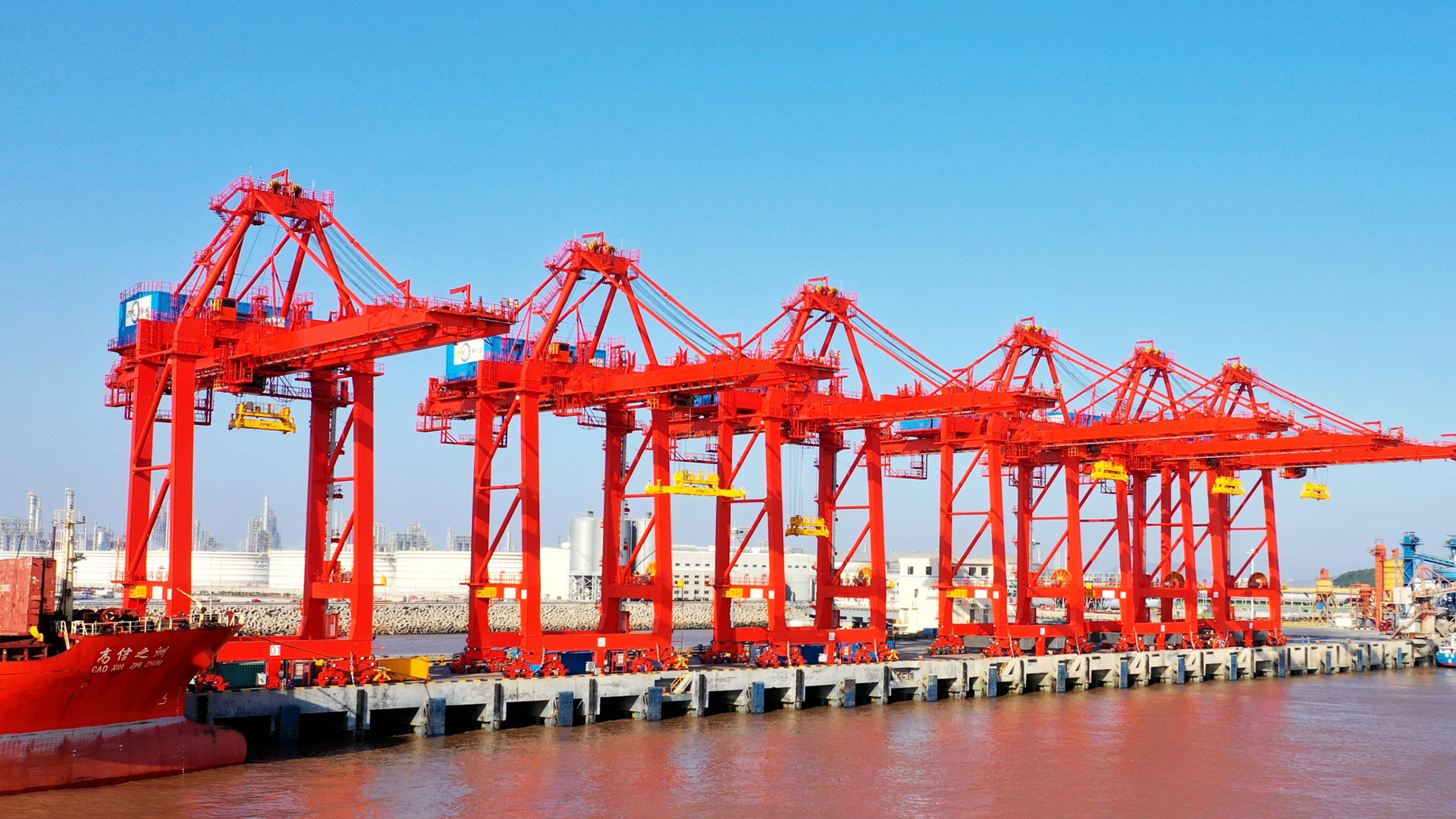 STS Container Crane for High Efficiency Port Loading Operations