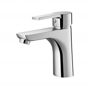 Quality Polished 3 Hole Bathroom Vanity Faucets Washroom Water Tap Resist Corrosion for sale