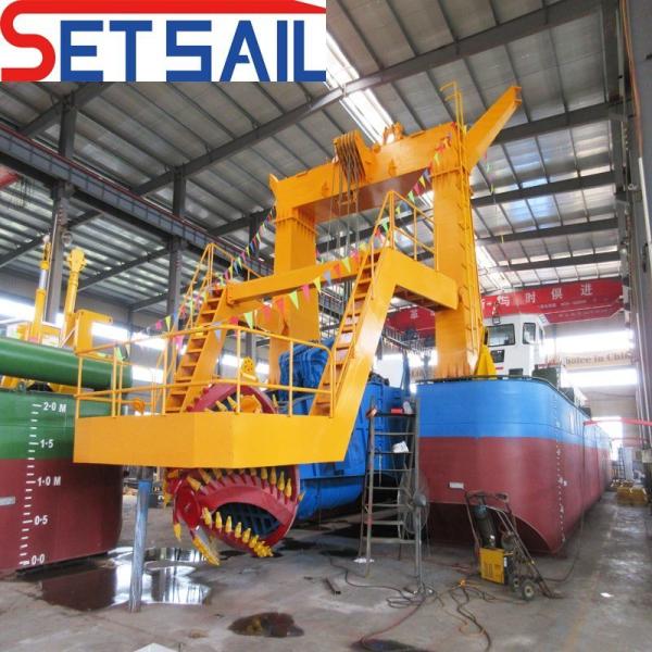 Hydrocyclone Cyclone Type 700m3 Capacity Cutter Suction Sand Dredger for Dredging