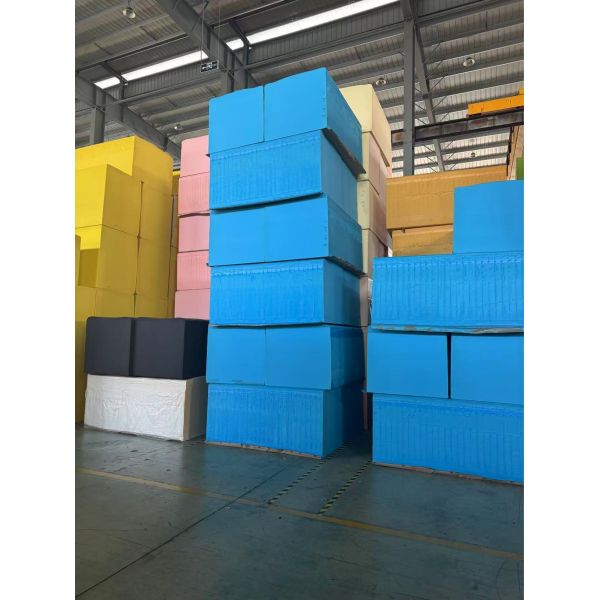 Industrial Automation Continuous Foam Machine With 13 Chemical Group