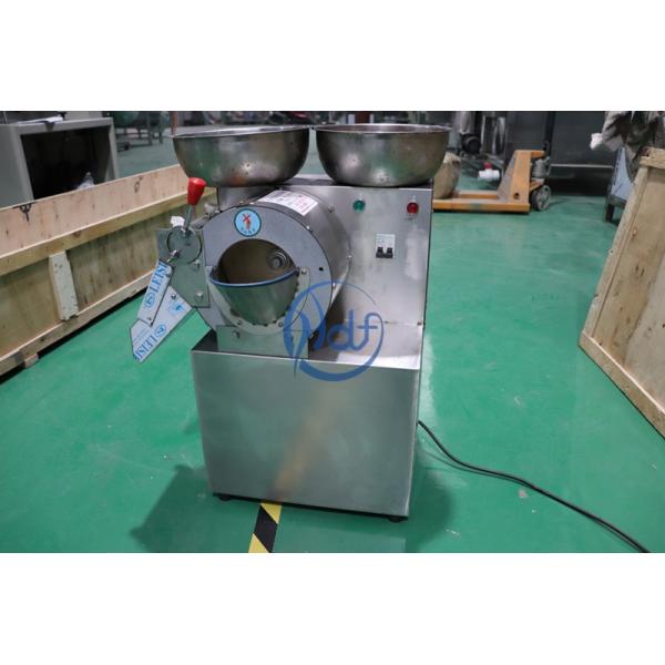 Industrial Multifunction Vegetable Cutting Machine 220V Single Phase Energy Saving