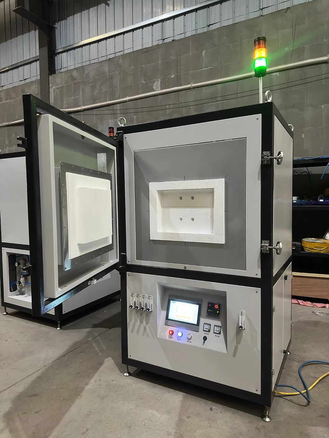 HBF52-17O High Temperature Box Furnace interior view