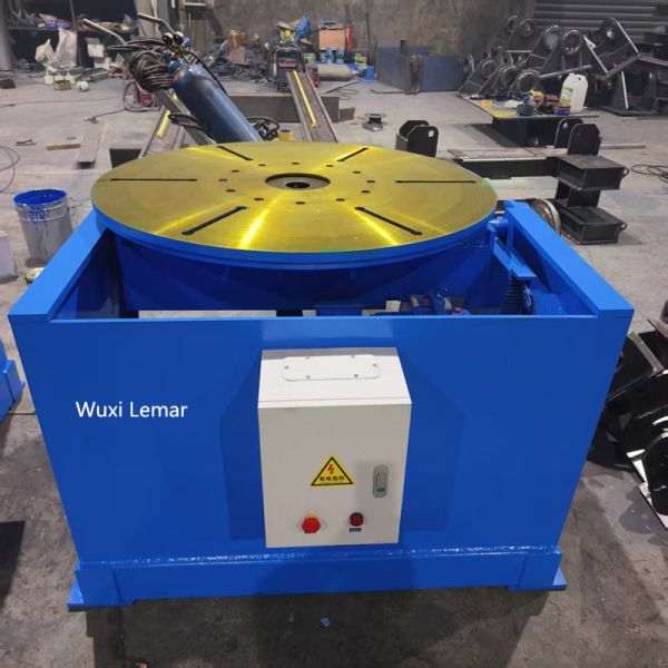 Heavy Duty 2T Welding Tilting Positioner Automatic Welding Auxiliary Equipment