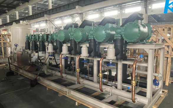 Kaideli 8 Parallel 820Hp Condensing Unit With Screw Compressors Rack