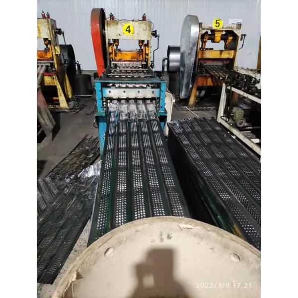 Galvanized High Ribbed Mesh Formwork for Construction 0.45m x 2m
