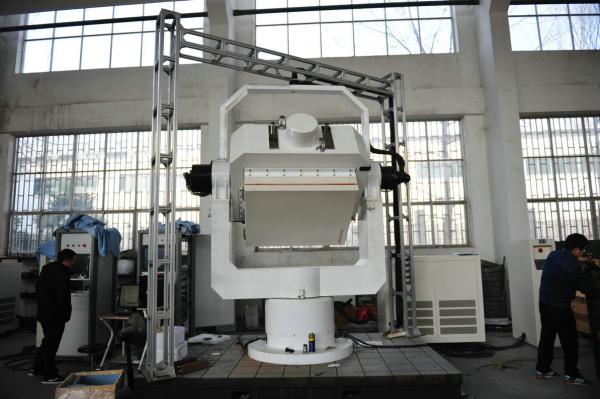 Buy 0° And 90° Position Lock 3 Axis Rate Table With Temperature Chamber at wholesale prices