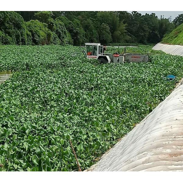 Plastic Waste Harvester Diesel Engine Hydraulic Control River Floating