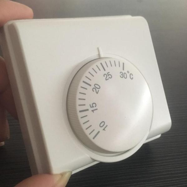 Industrial mechanical air temperature thermostat