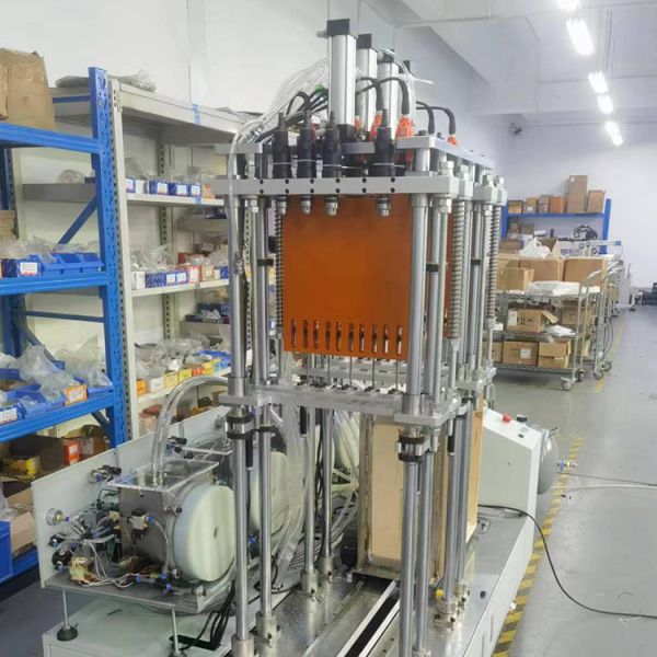 High Precise Automatic Screw Tightening Robot Multi Big Torque Heads Screw Fastening Machine for Woodworking